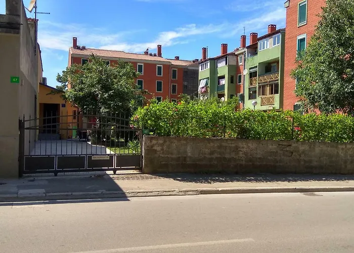 Lusyhouse Prázdninový dům Pula