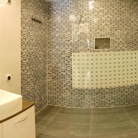 Lusyhouse Holiday home *