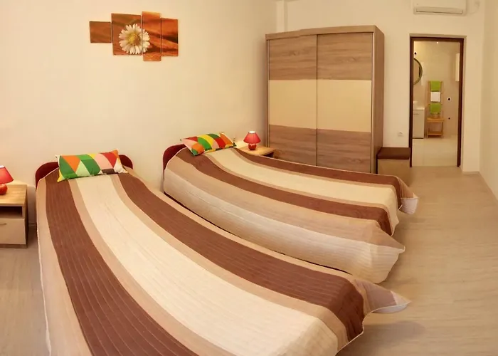 Lusyhouse Tatil Evi *