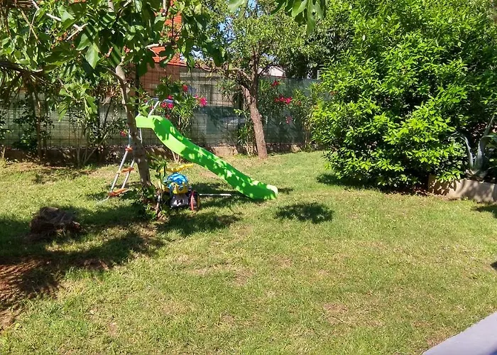 Lusyhouse Tatil Evi *