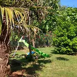 Hébergement de vacances Lusyhouse *