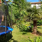 Hébergement de vacances Lusyhouse *